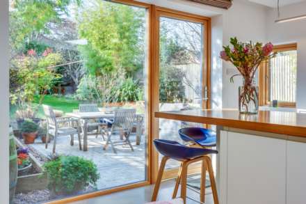 Balmore Drive, Caversham, Image 20