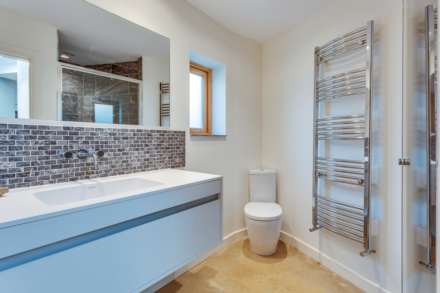 Balmore Drive, Caversham, Image 21