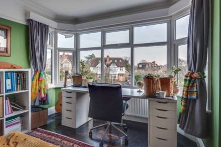 Balmore Drive, Caversham, Image 29
