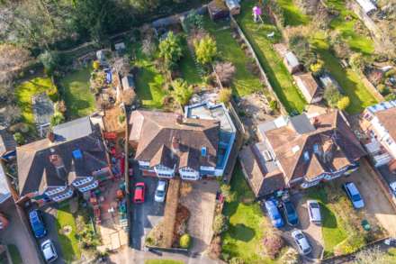 Balmore Drive, Caversham, Image 35
