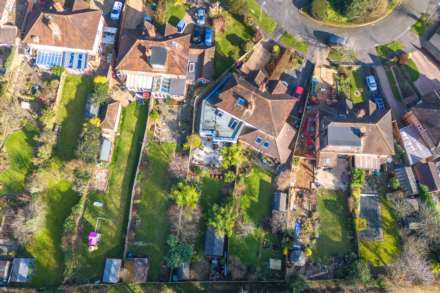 Balmore Drive, Caversham, Image 36