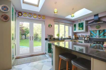 Matlock Road, Caversham Heights, Image 12