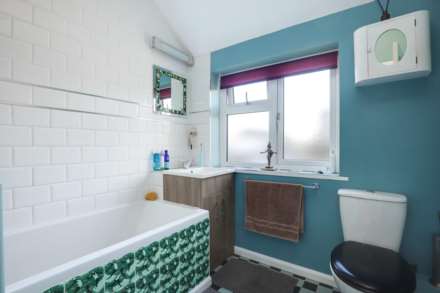 Matlock Road, Caversham Heights, Image 22