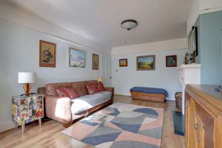 Matlock Road, Caversham Heights, Image 5