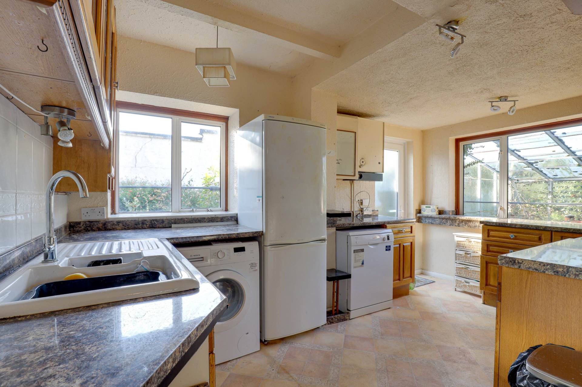 Grove Road, Emmer Green, Image 9