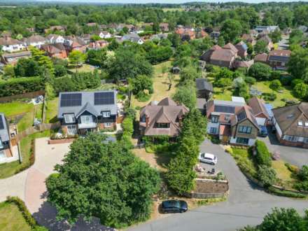 Gravel Hill, Emmer Green, Image 29