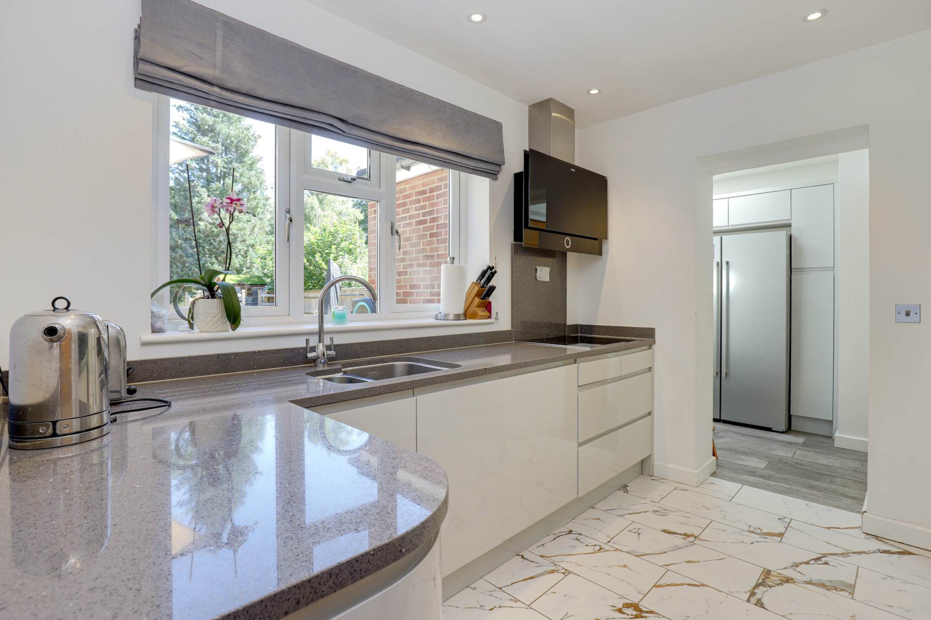 Chazey Road, Caversham Heights, Reading, Image 4