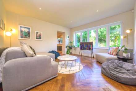 Upper Warren Avenue, Caversham Heights, Reading, Image 13
