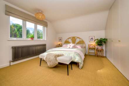 Upper Warren Avenue, Caversham Heights, Reading, Image 23