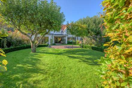 Upper Warren Avenue, Caversham Heights, Reading, Image 3