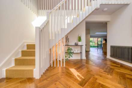 Upper Warren Avenue, Caversham Heights, Reading, Image 43