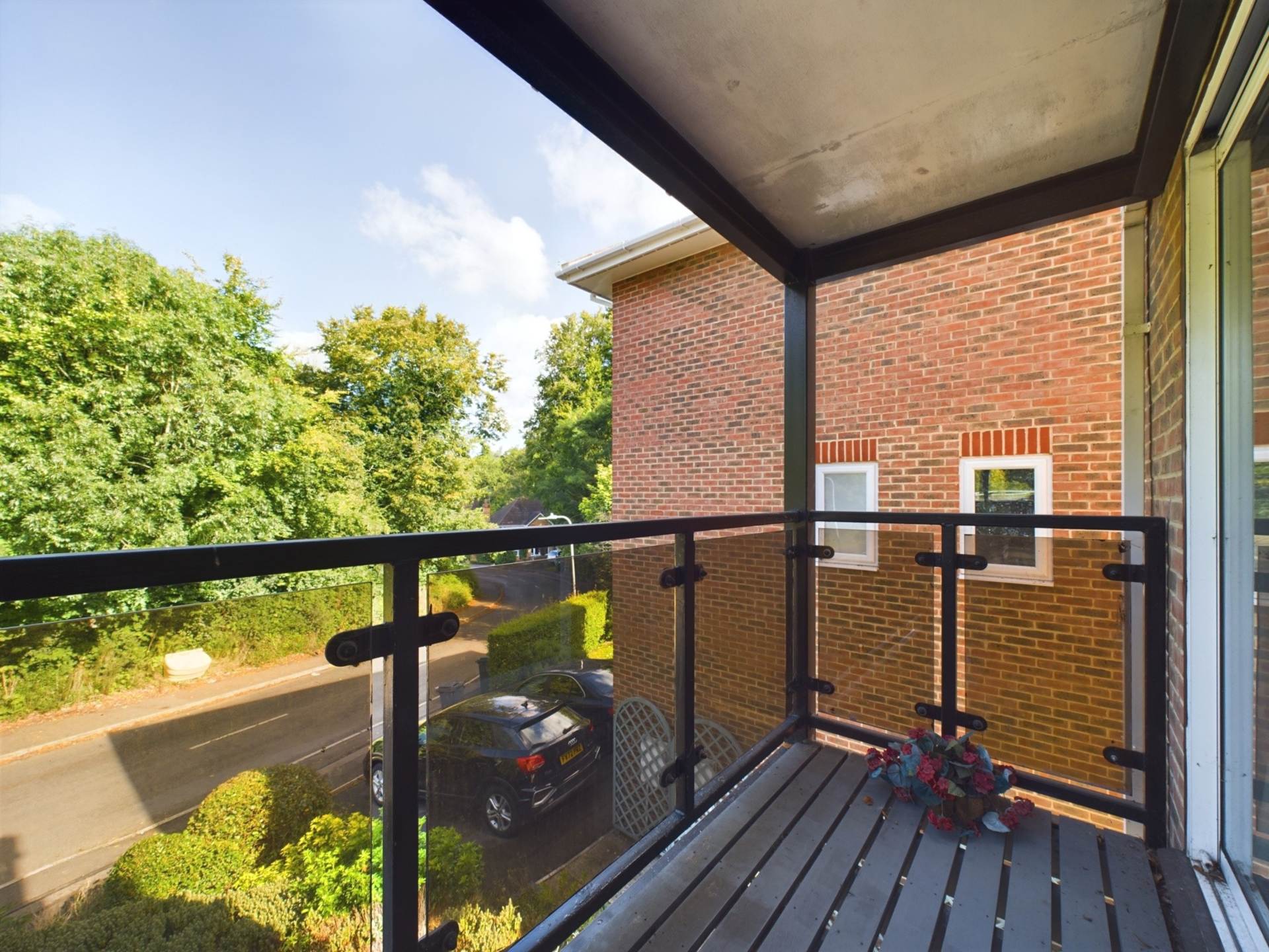 Glenrhondda, Emmer Green, Reading, Berkshire, RG4, Image 12