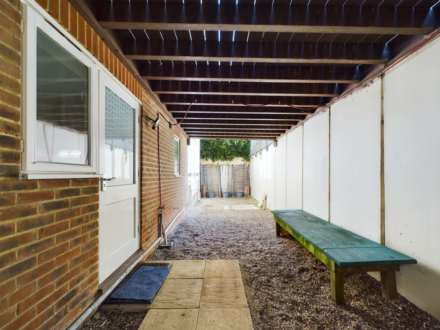 Glenrhondda, Emmer Green, Reading, Berkshire, RG4, Image 25