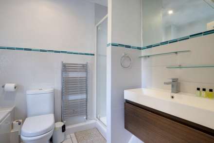 Glenrhondda, Emmer Green, Reading, Berkshire, RG4, Image 8