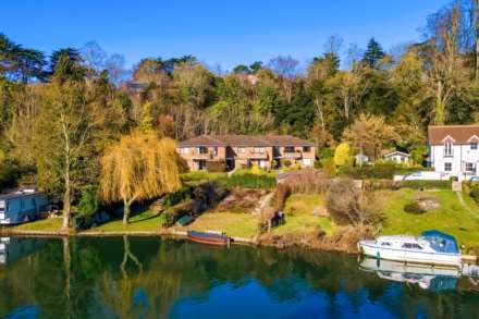 Property For Sale Warren Court, The Warren, Caversham, Reading