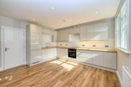 Priory Avenue, Caversham, Image 3