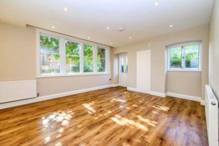 Priory Avenue, Caversham, Image 6