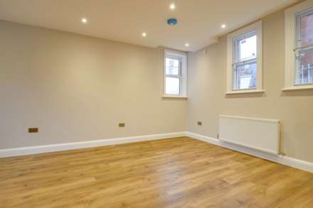 Priory Avenue, Caversham, Image 7