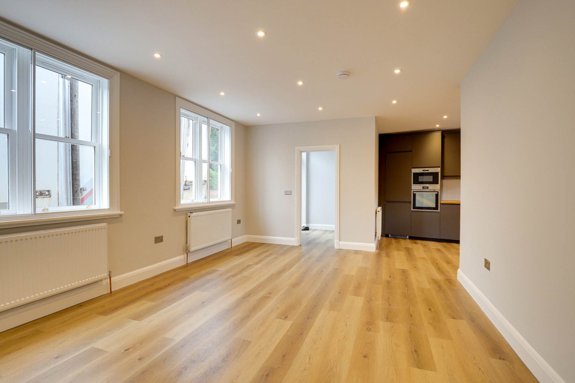 Priory Avenue, Caversham, Image 1