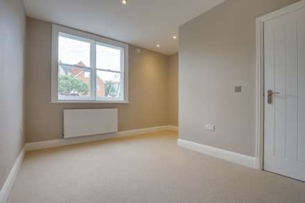 Priory Avenue, Caversham, Image 13