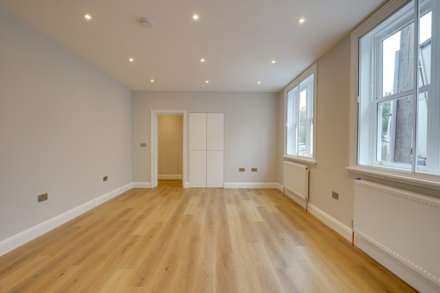 Priory Avenue, Caversham, Image 4