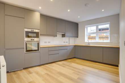 Priory Avenue, Caversham, Image 6