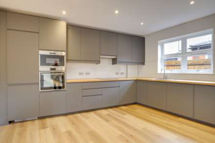Priory Avenue, Caversham, Image 7