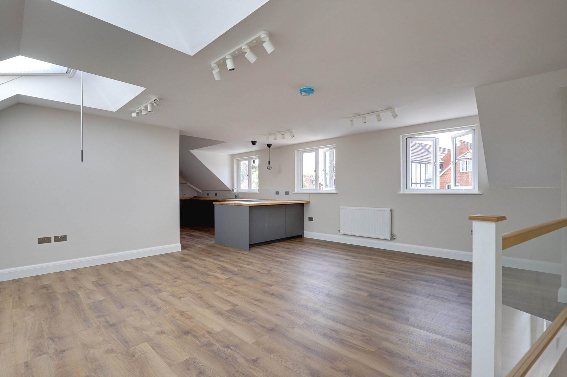 Priory Avenue, Caversham, Image 1
