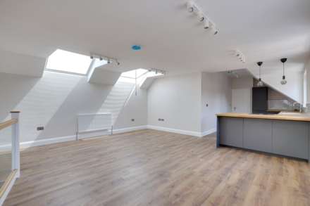 Priory Avenue, Caversham, Image 3