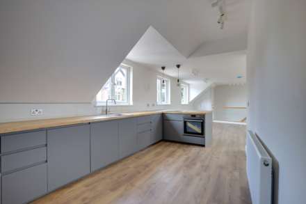 Priory Avenue, Caversham, Image 5