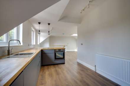 Priory Avenue, Caversham, Image 8