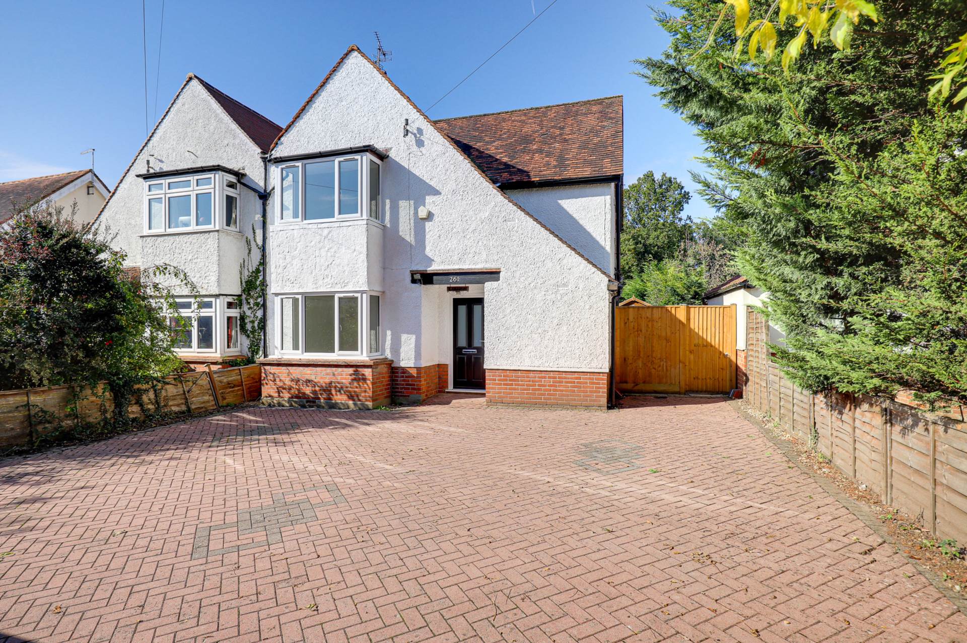 Peppard Road, Emmer Green, Reading, Image 1