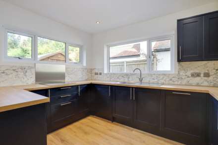 Peppard Road, Emmer Green, Reading, Image 3