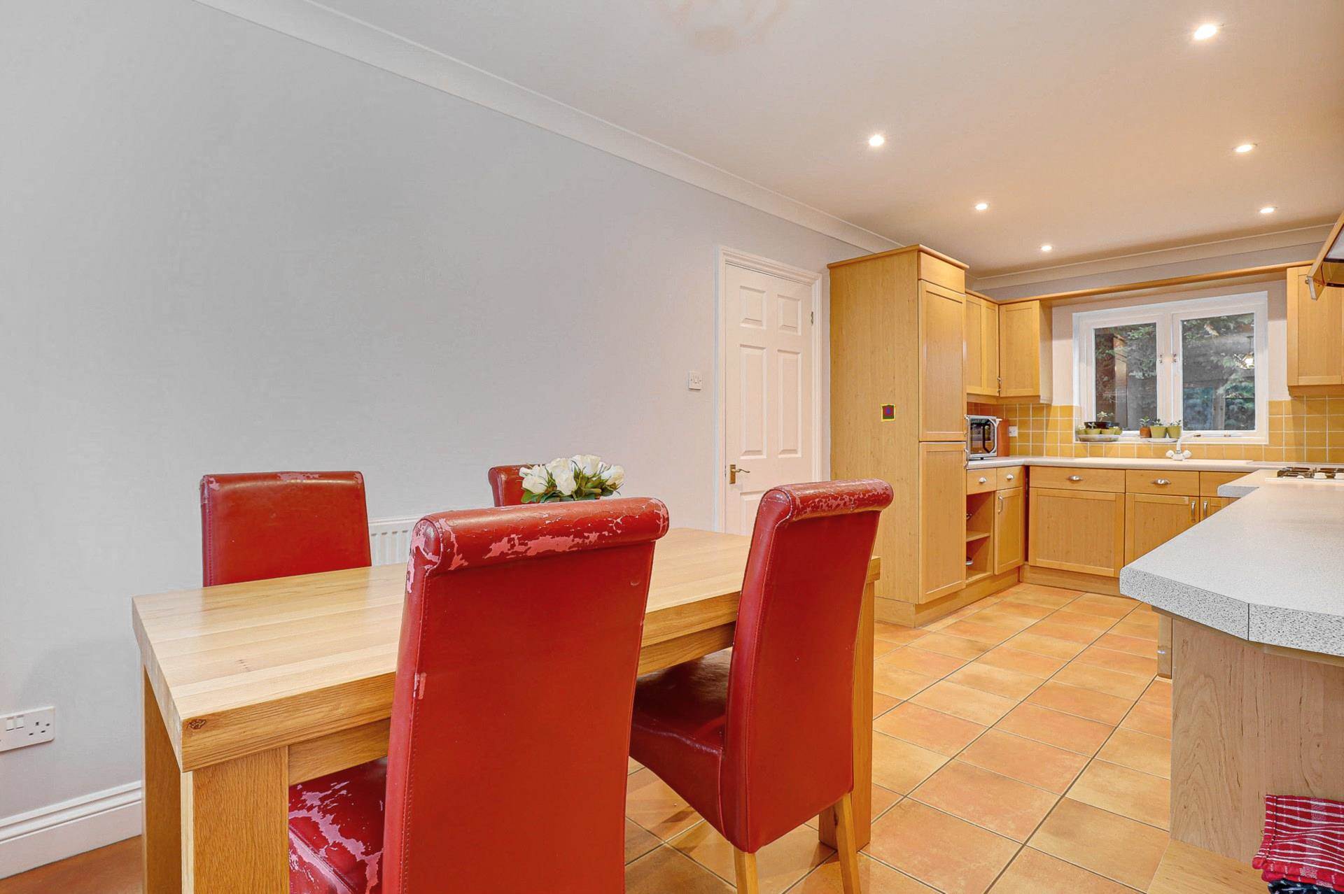 Mardy, Caversham Heights, Reading, Image 9