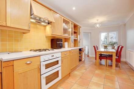 Mardy, Caversham Heights, Reading, Image 6