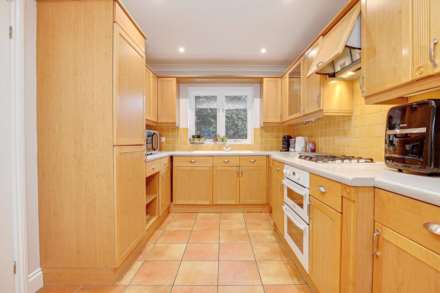 Mardy, Caversham Heights, Reading, Image 7