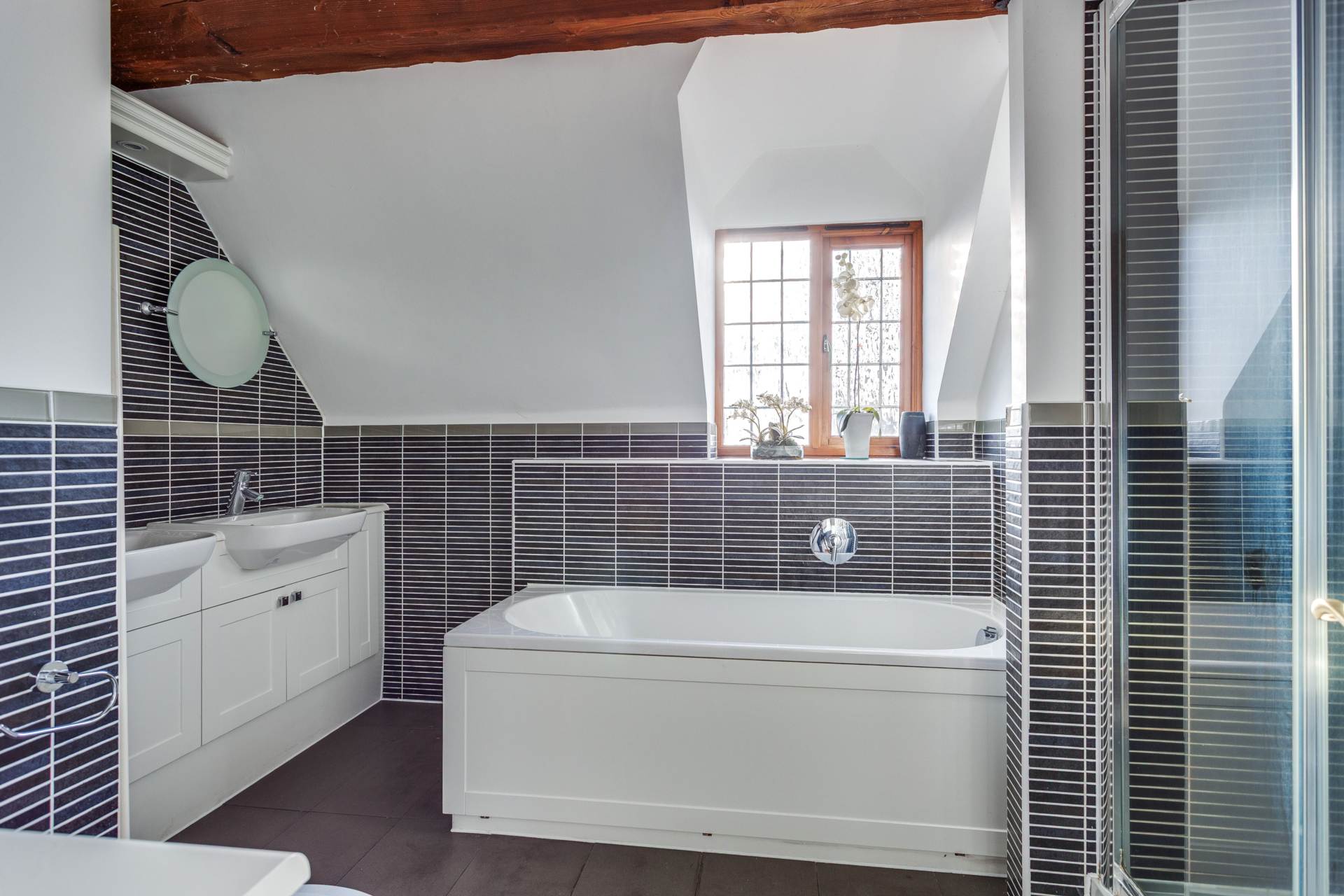 Soane End, Emmer Green, Image 24