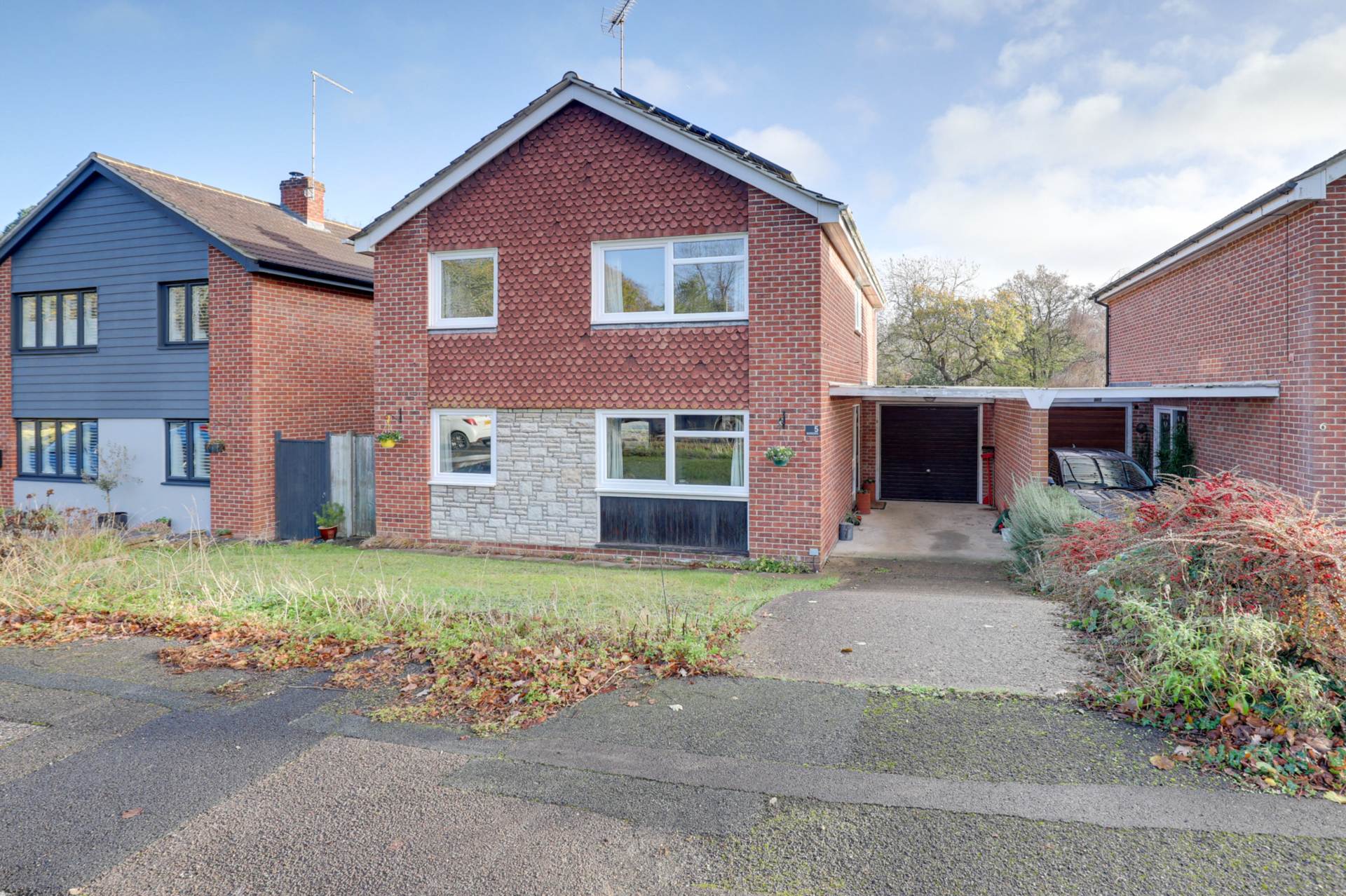 Graveney Drive, Caversham Heights, Image 1