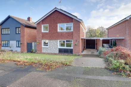 Graveney Drive, Caversham Heights, Image 1