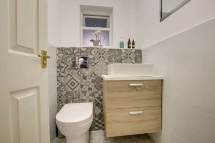 Graveney Drive, Caversham Heights, Image 15