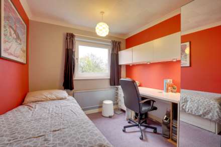 Graveney Drive, Caversham Heights, Image 19