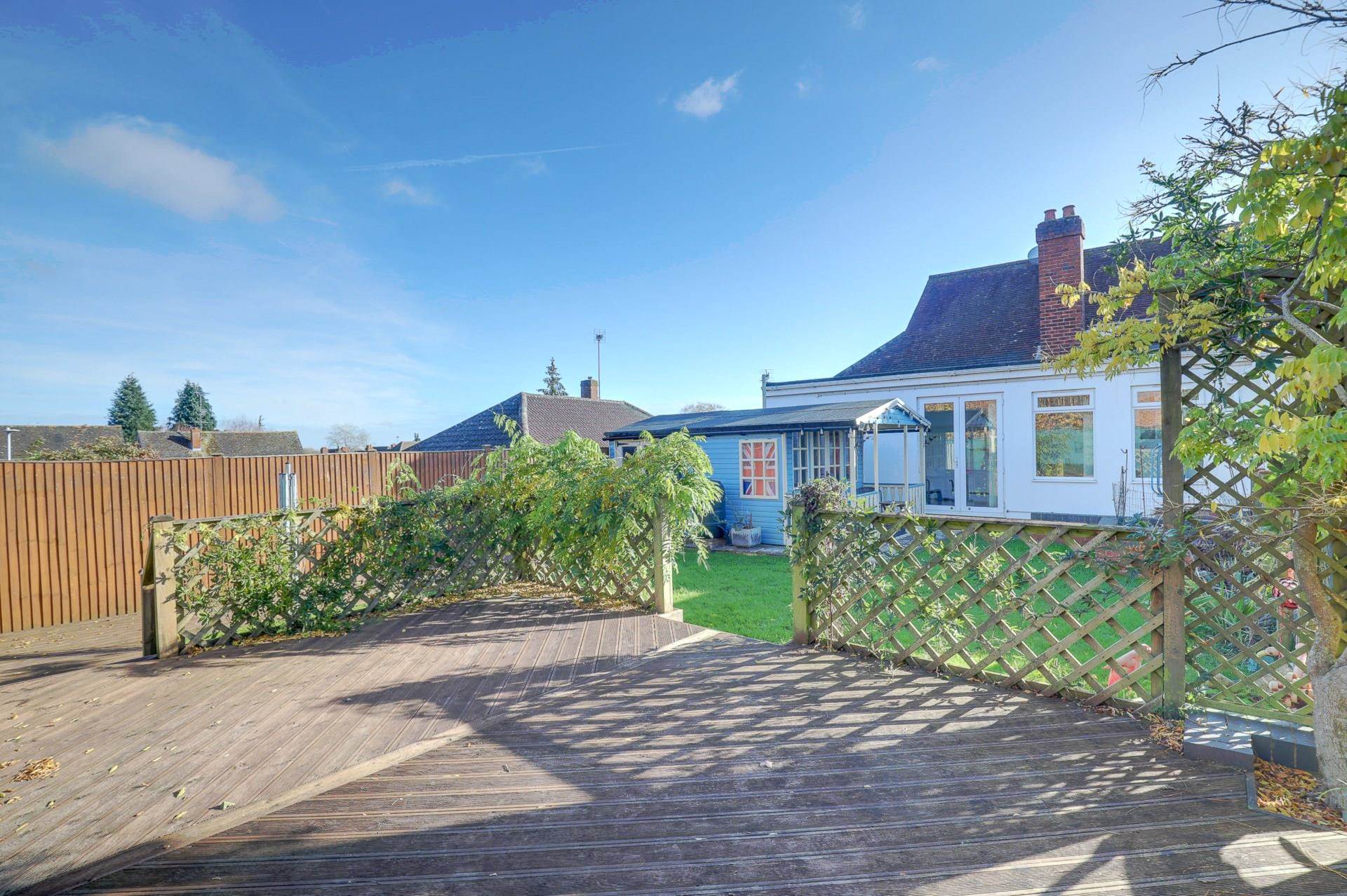 Henley Road, Caversham, Reading, Image 23
