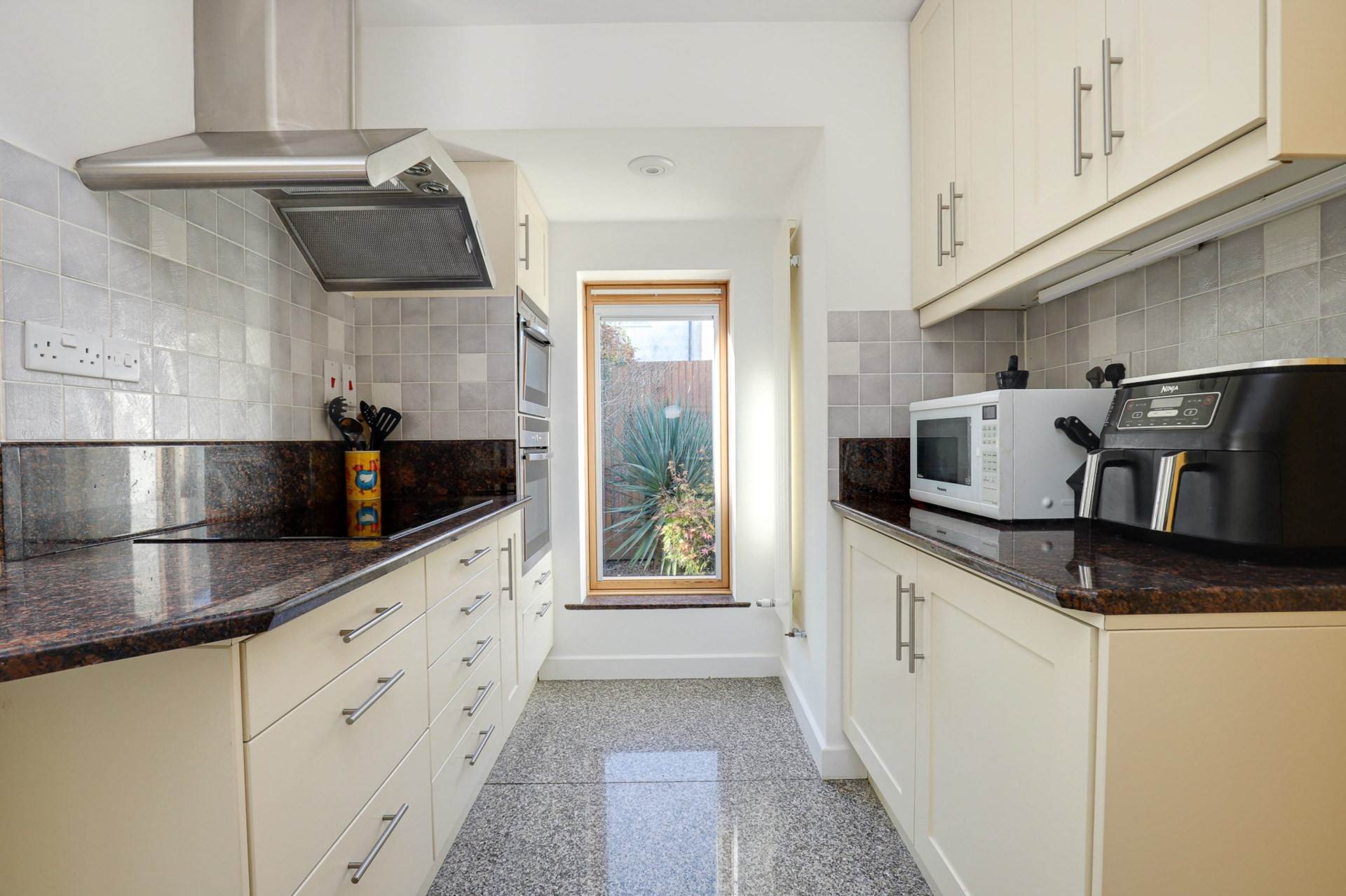 Henley Road, Caversham, Reading, Image 7