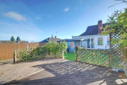 Henley Road, Caversham, Reading, Image 23
