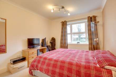 Abbotsmead, Caversham, Image 6