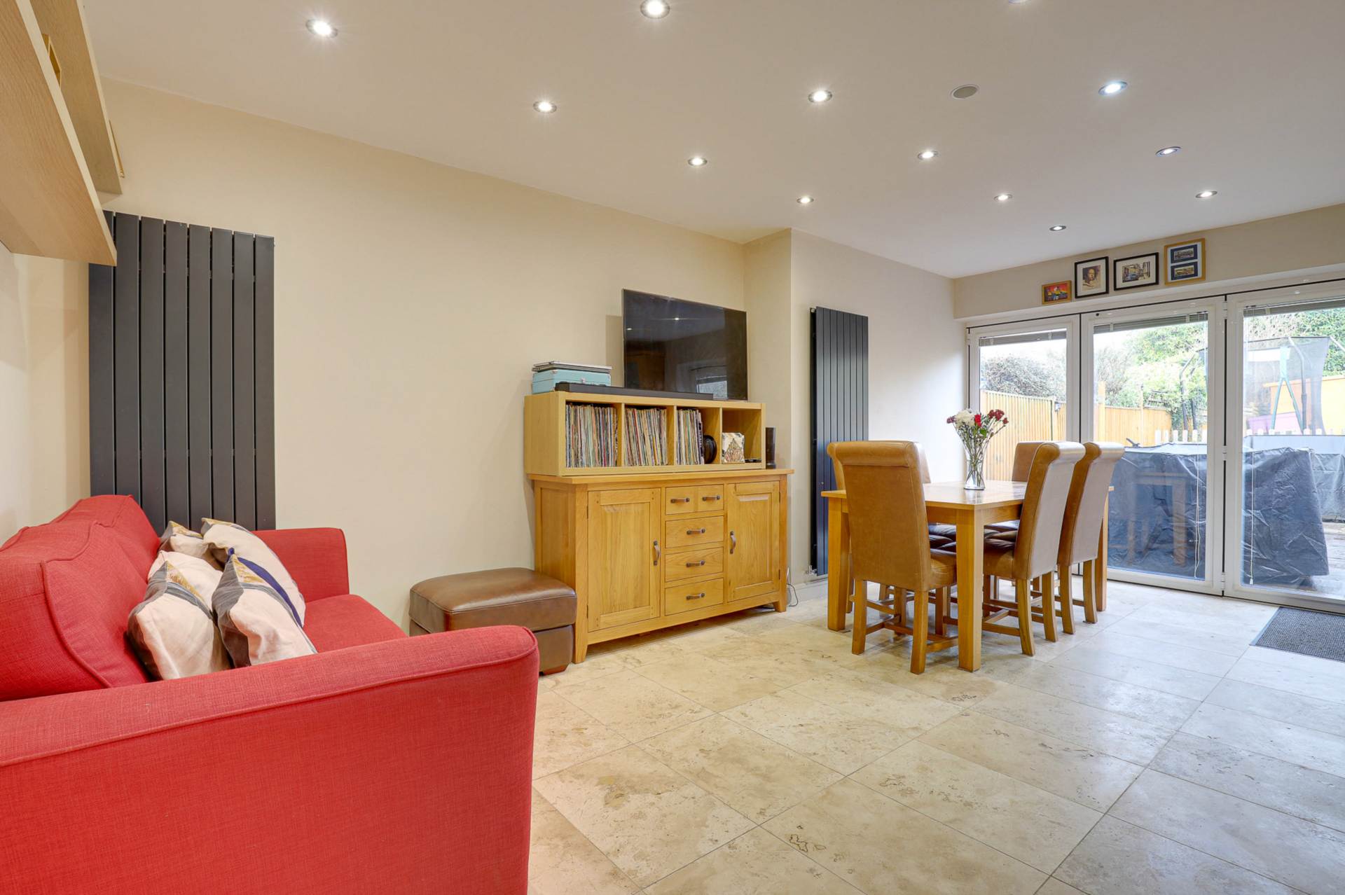 Fernbrook Road, Caversham Heights, Image 12