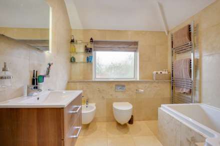 Fernbrook Road, Caversham Heights, Image 29