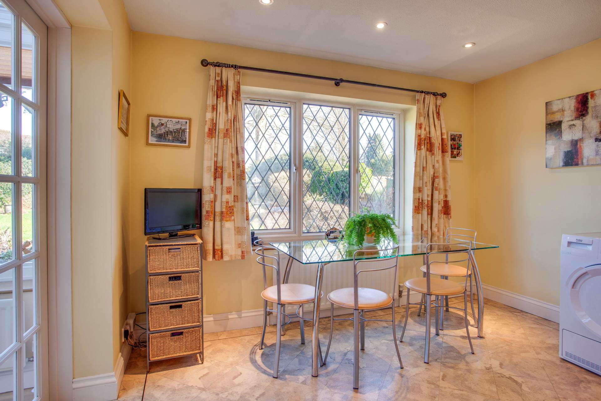 Upper Warren Avenue, Caversham Heights, Reading, Image 13