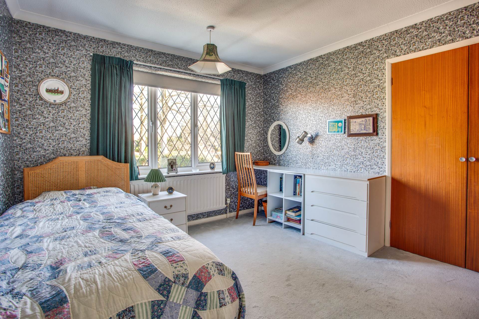 Upper Warren Avenue, Caversham Heights, Reading, Image 23