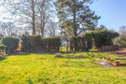Upper Warren Avenue, Caversham Heights, Reading, Image 35
